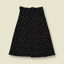 1970s | Petal Print Skirt | Black & White - w32