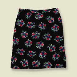 1970s | Floral Bouquet Print Skirt | Black Multi - w30