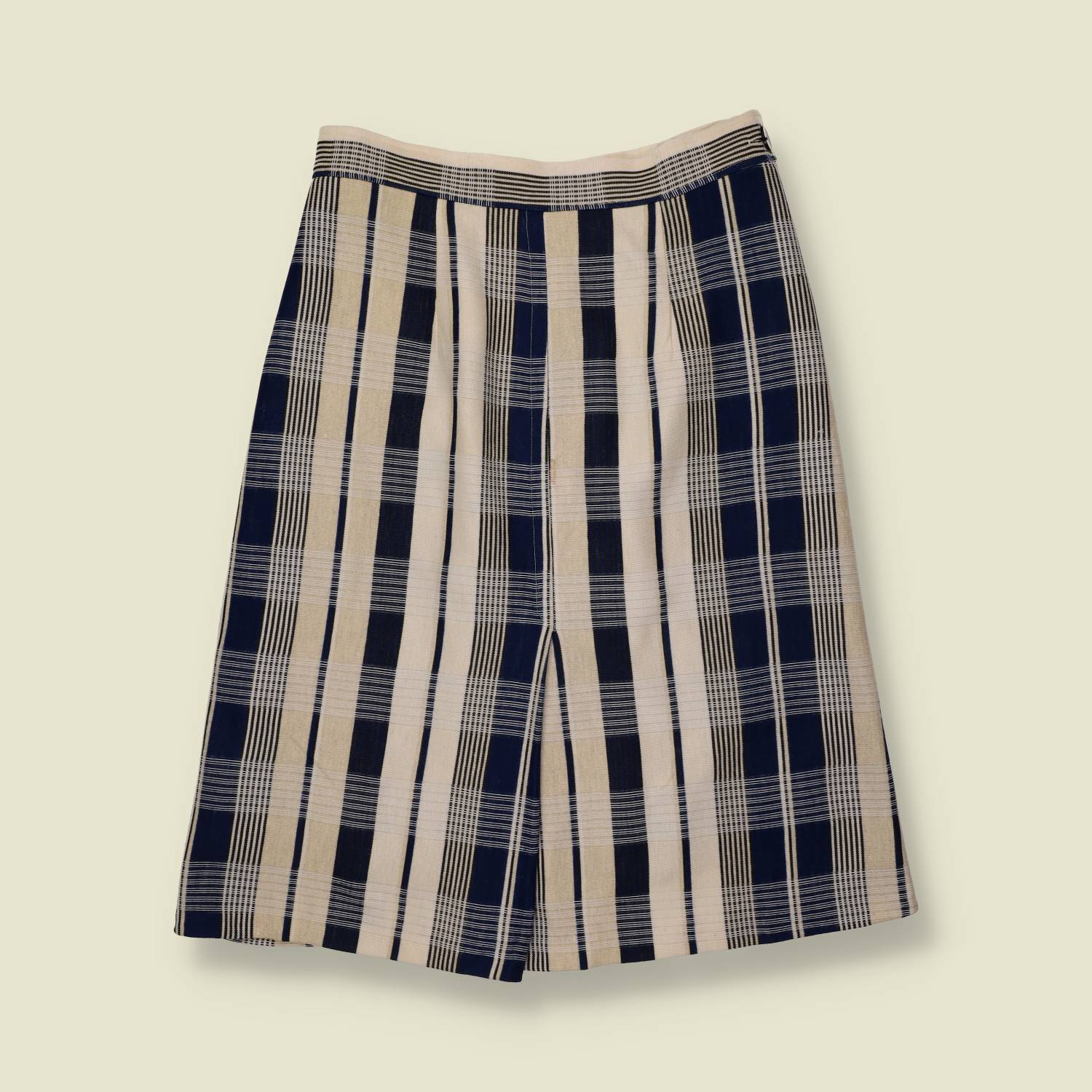 1970s | Check Print Skirt | Navy & Cream - w30