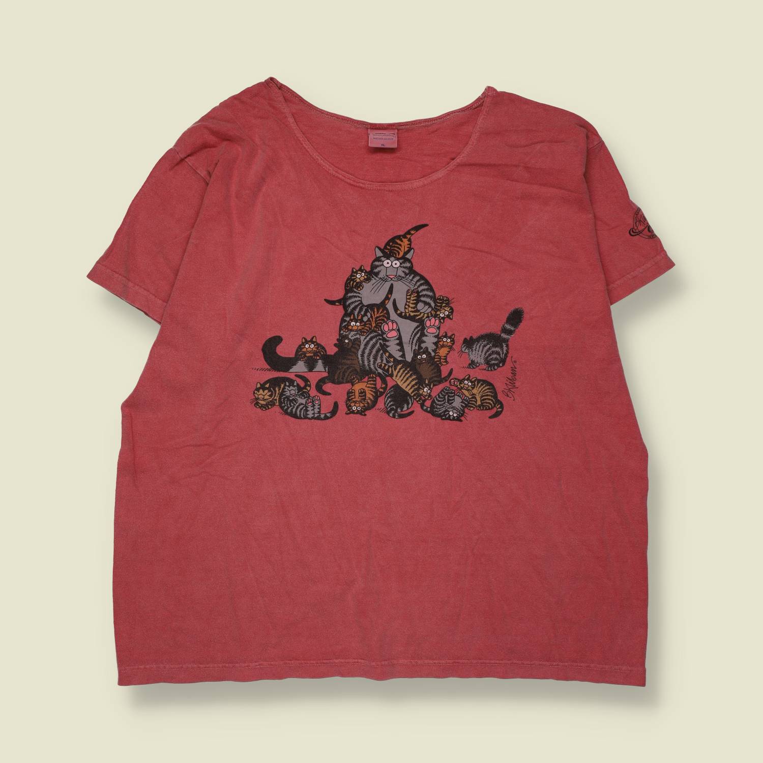 1980s | Cat Graphic T-Shirt | Double Sided Cat Illustration | Red - 22