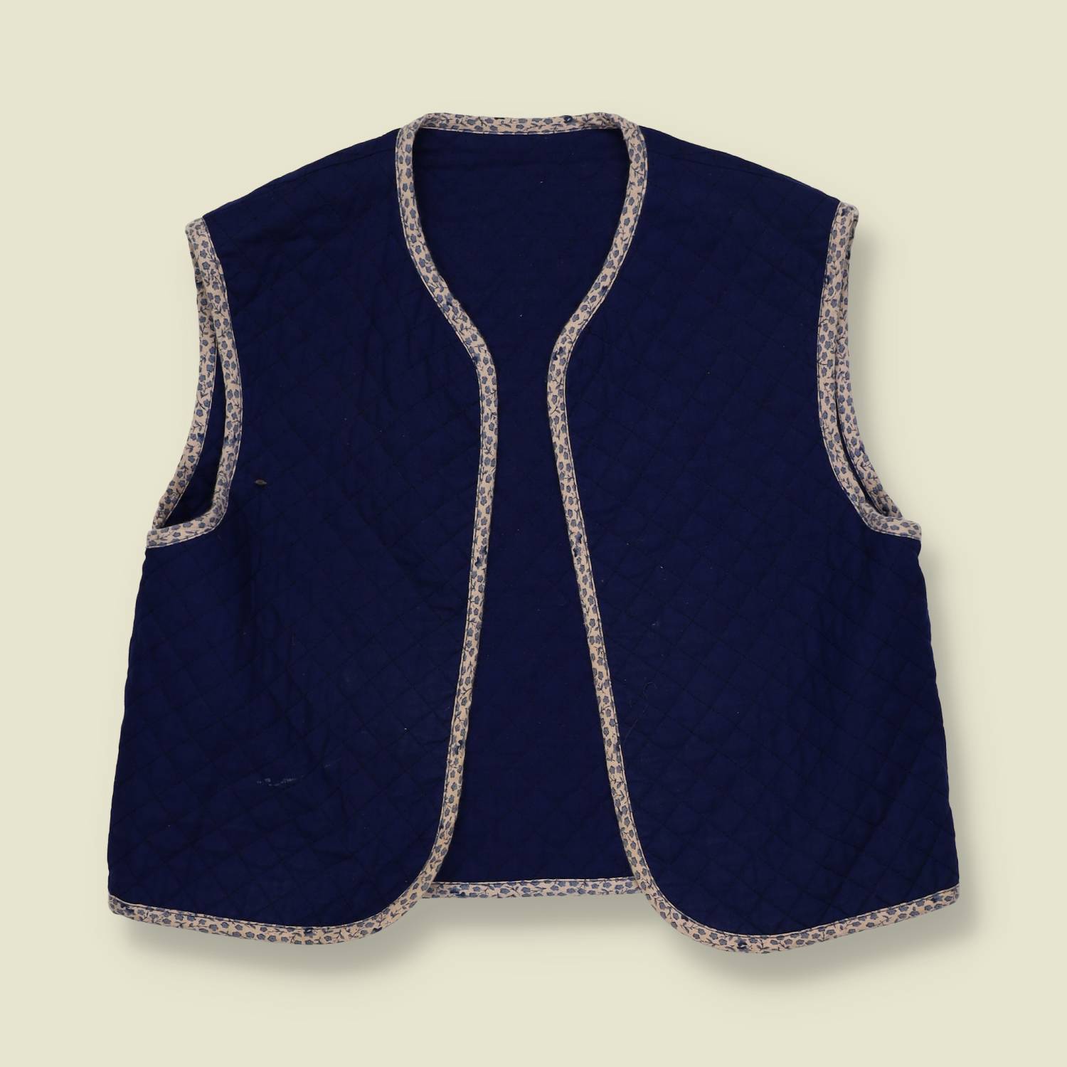 1970s/1980s | Quilted Waistcoat | Navy - 10
