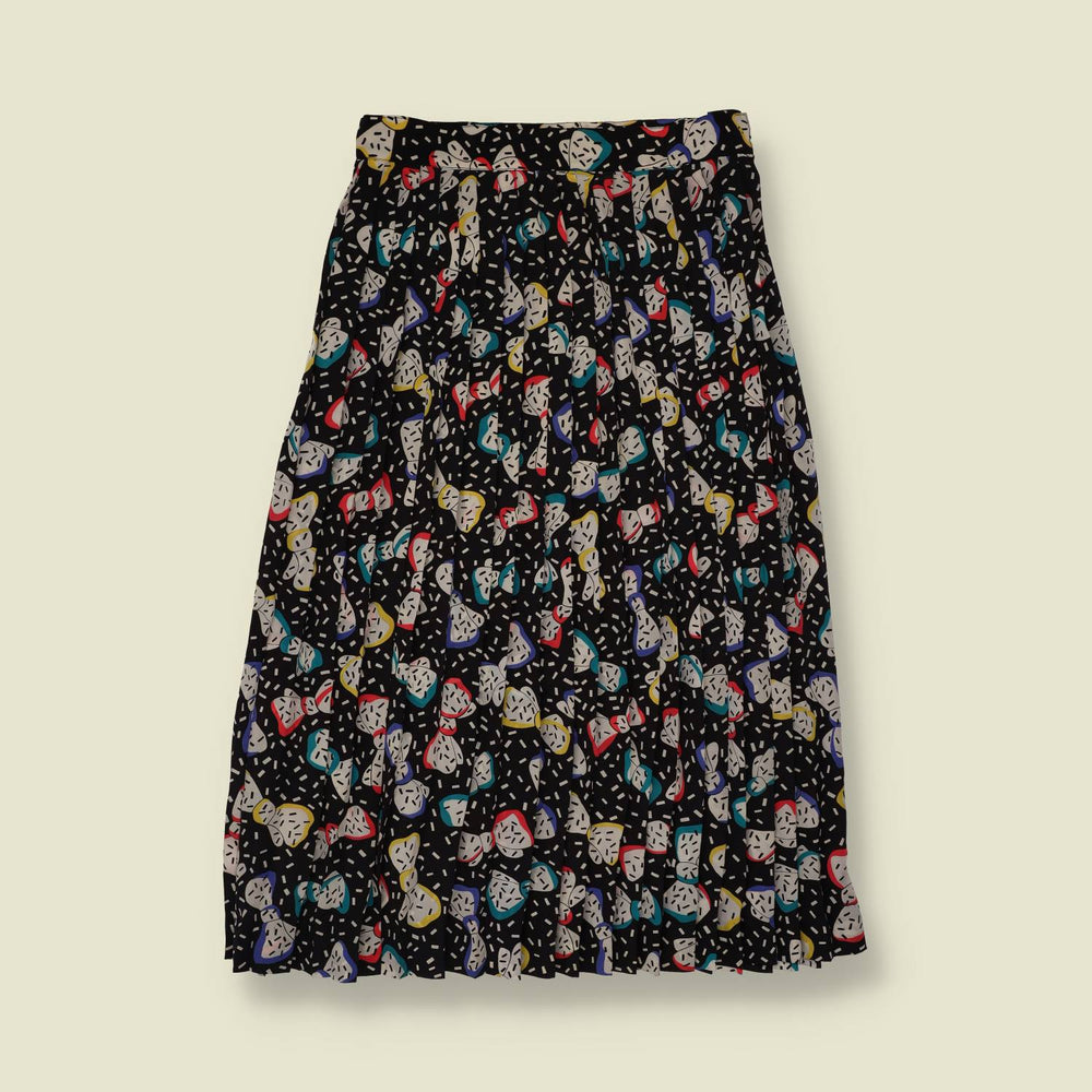 1980s | Claus | Novelty Print Pleated Skirt | Black - w26