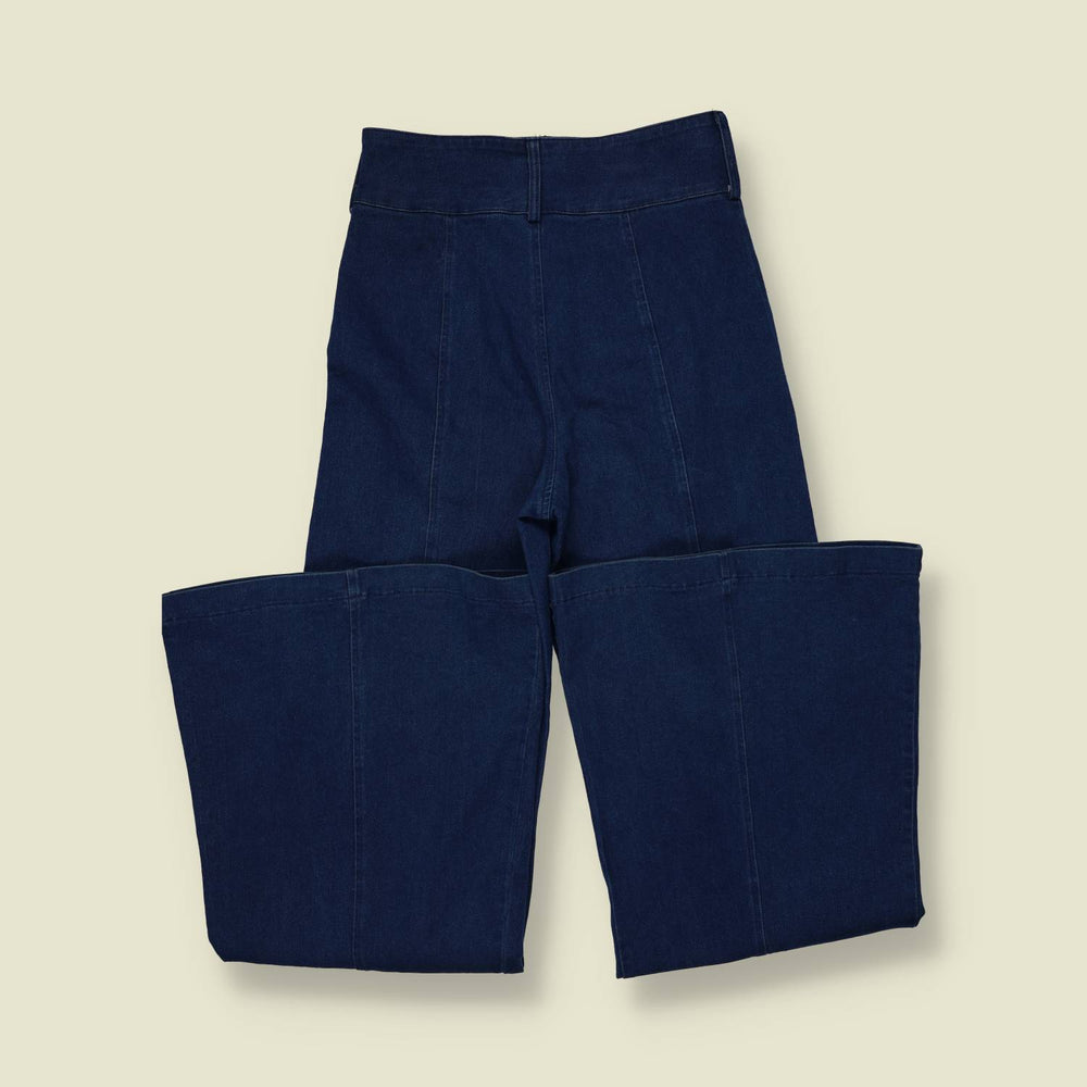2000s | Does 1970s Bell Bottom Jeans | Blue - w26