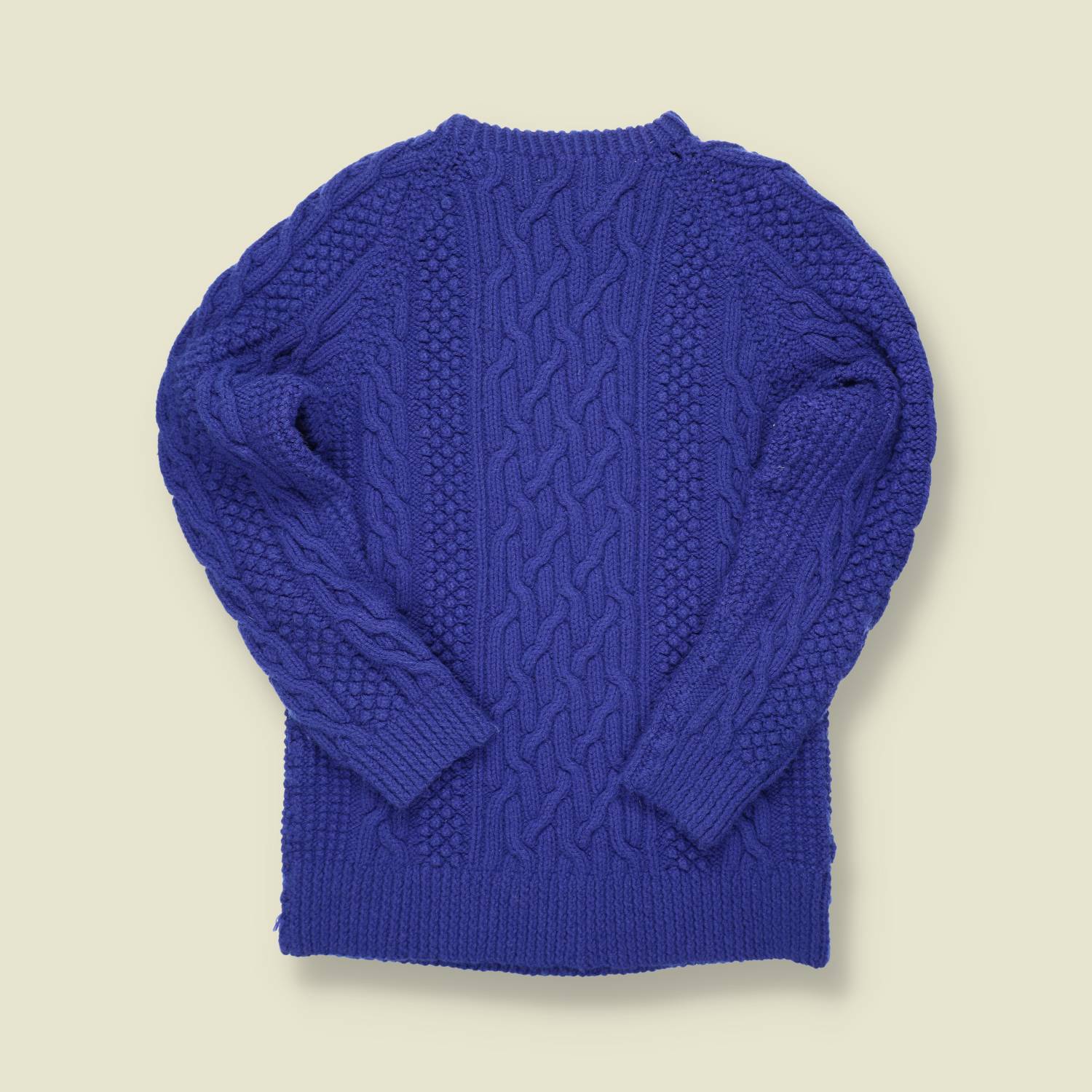 1970s Hand-Knit Aran Sweater – Bright Blue Cable Knit - S/M
