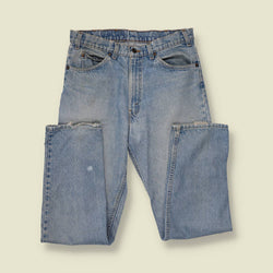 1980s-90s | Levi's | Light-Wash Blue 540 Relaxed Fit Jeans - w30
