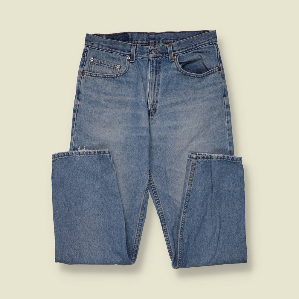 1980s-90s | Levi's | Light-Wash Blue 550 Relaxed Fit Jeans - Made in USA - w34