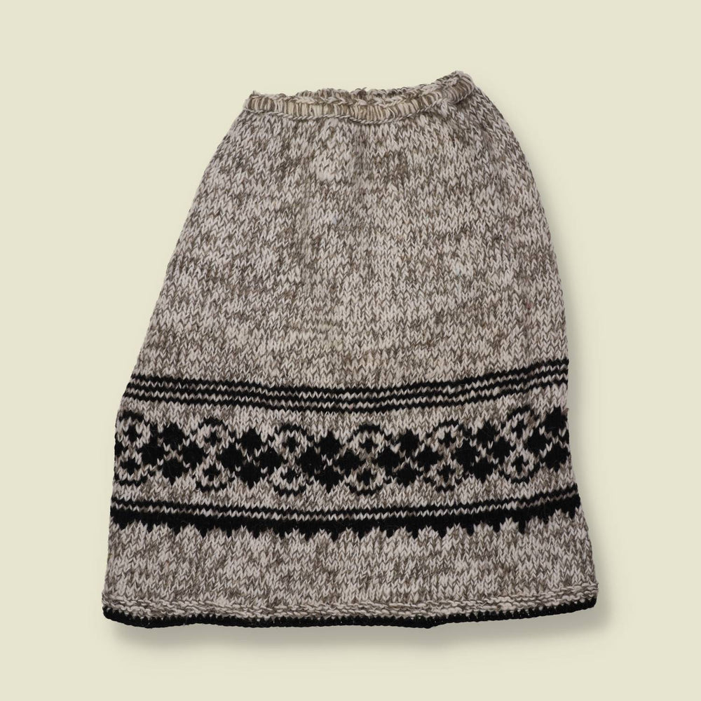 1970s | Grey Marl & Black Fair Isle Band Knitted Wool Skirt - w28