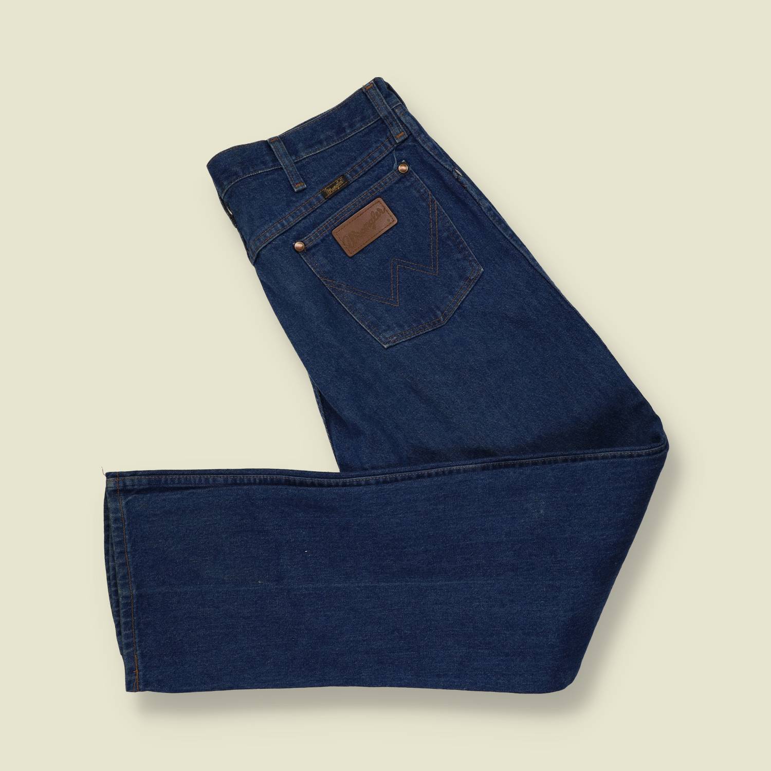 1970s / 1980s | Wrangler | Cowboy Jeans | Made in USA | Indigo Denim – w30