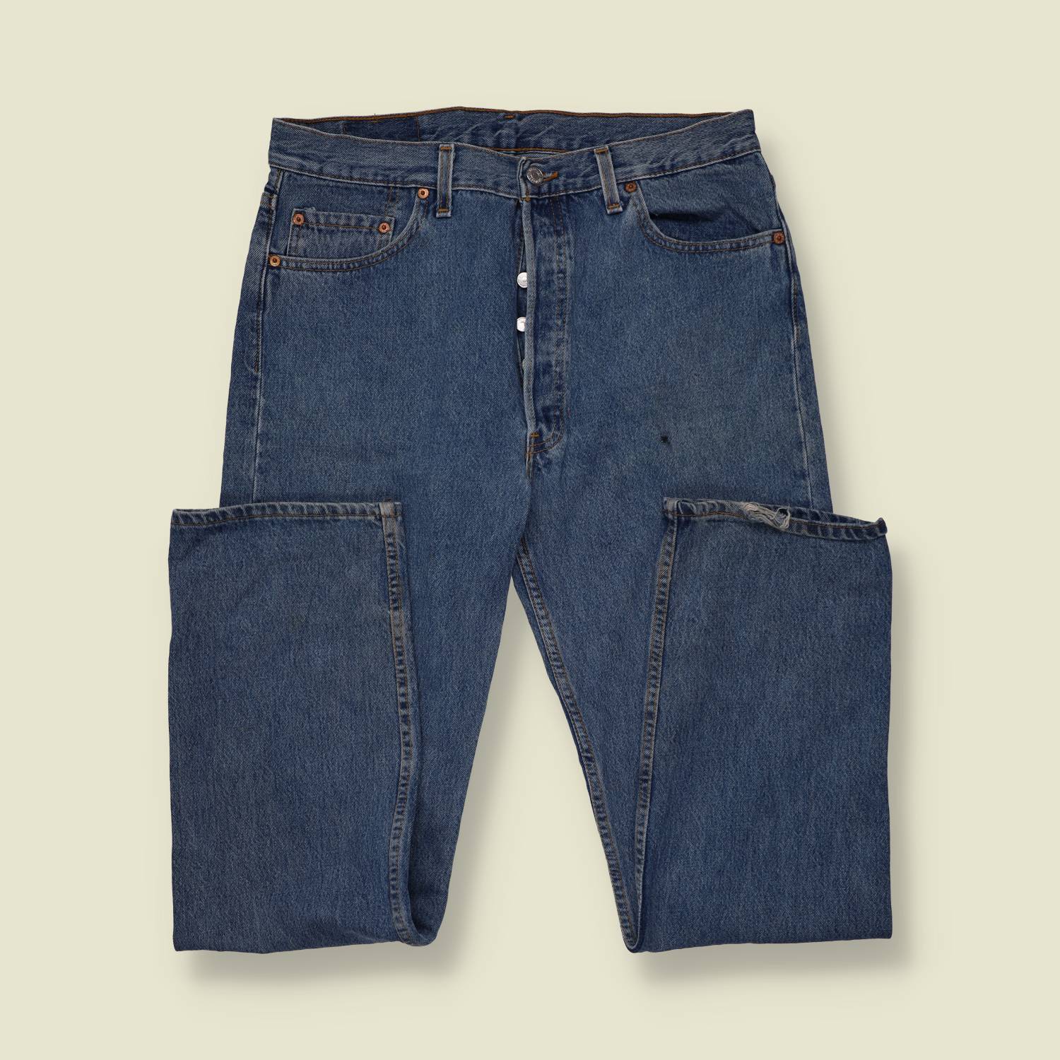 1990s | Levi's 501 | Made in USA | Blue Wash Jeans - w34