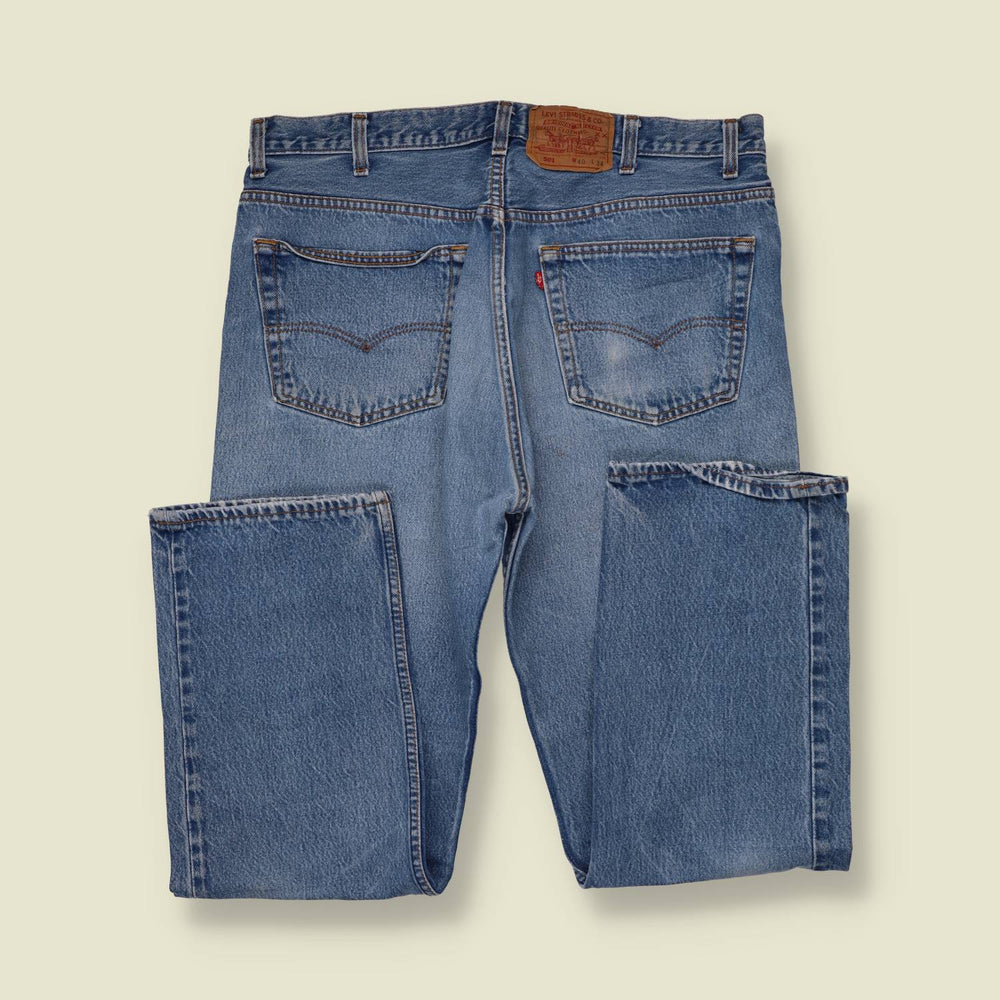 1990s | Levi's 501 | Made in USA | Blue Wash Jeans - w38