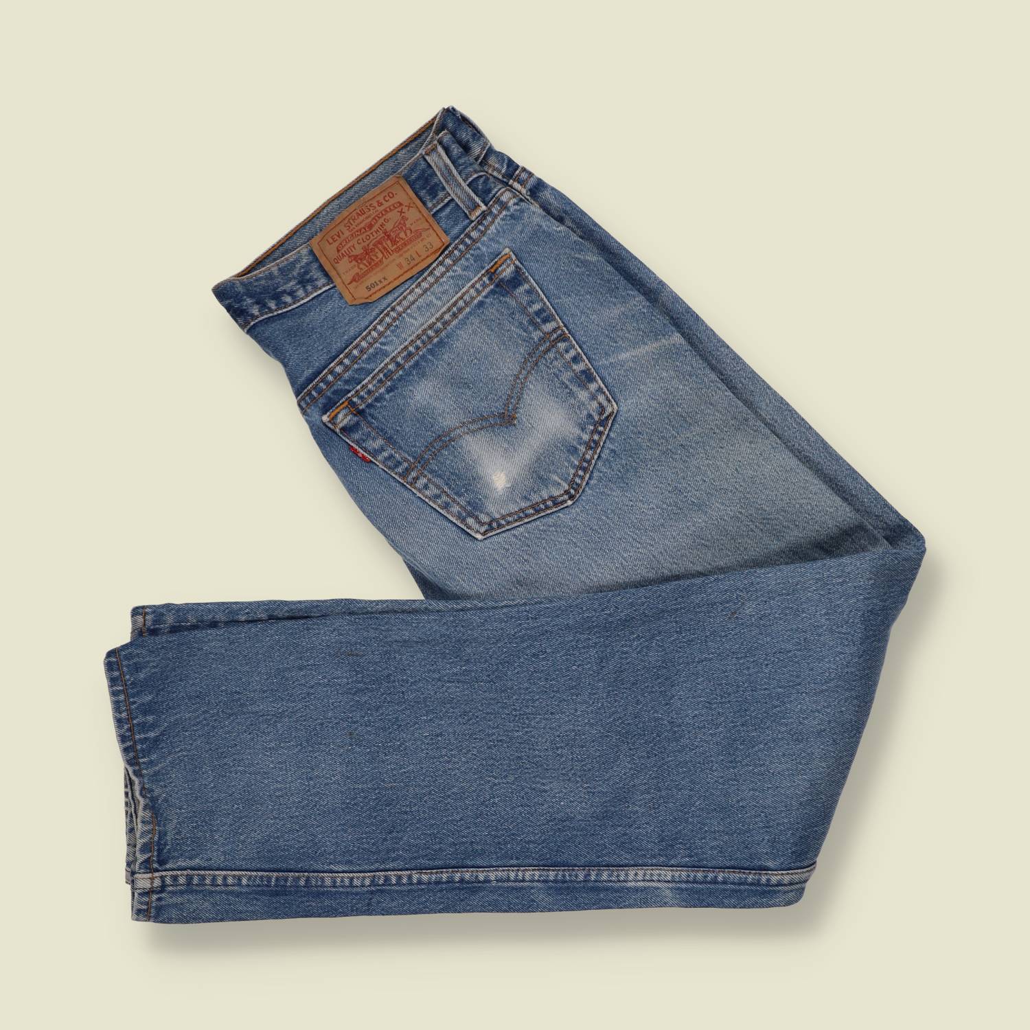 1990s | Levi's 501xx | Made in USA | Blue Wash Jeans - w33