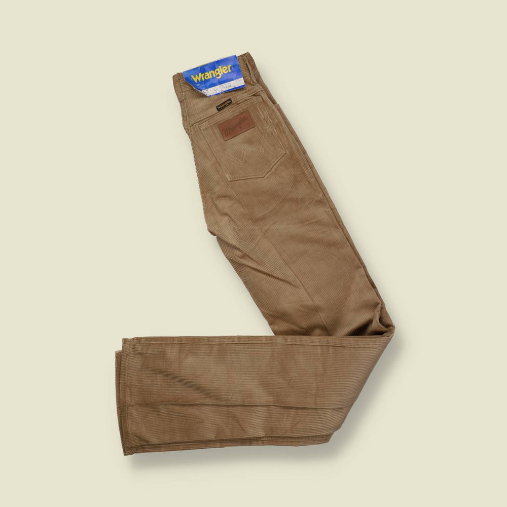 1970s | Wrangler | Deadstock Corduroy Jeans – Sand Beige - W26