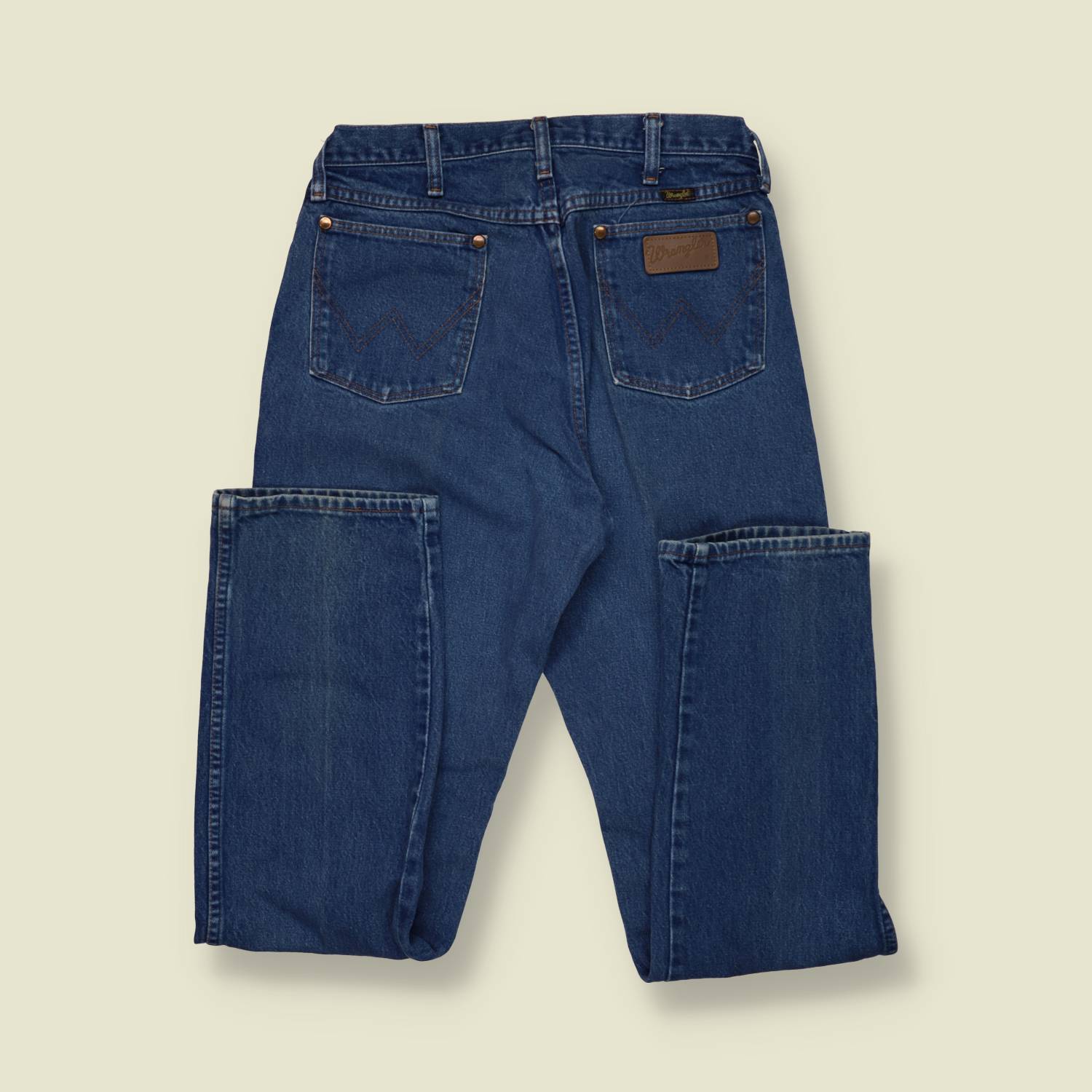 1970s–1980s | Wrangler | 13MWZ Jeans | Dark Denim | Made In USA – w32