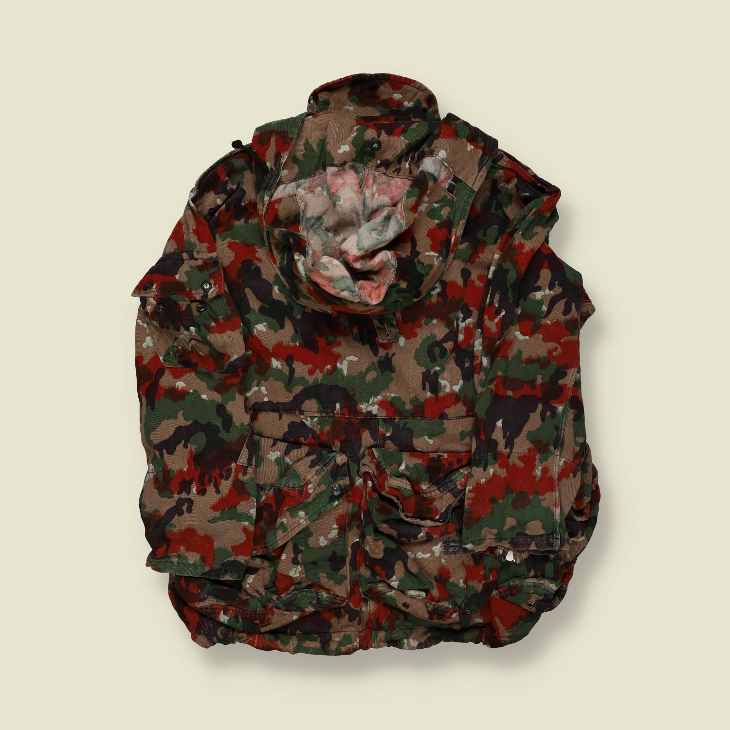 1970s–1980s | Swiss Army | M70 Alpenflage Field Jacket – Camo - L