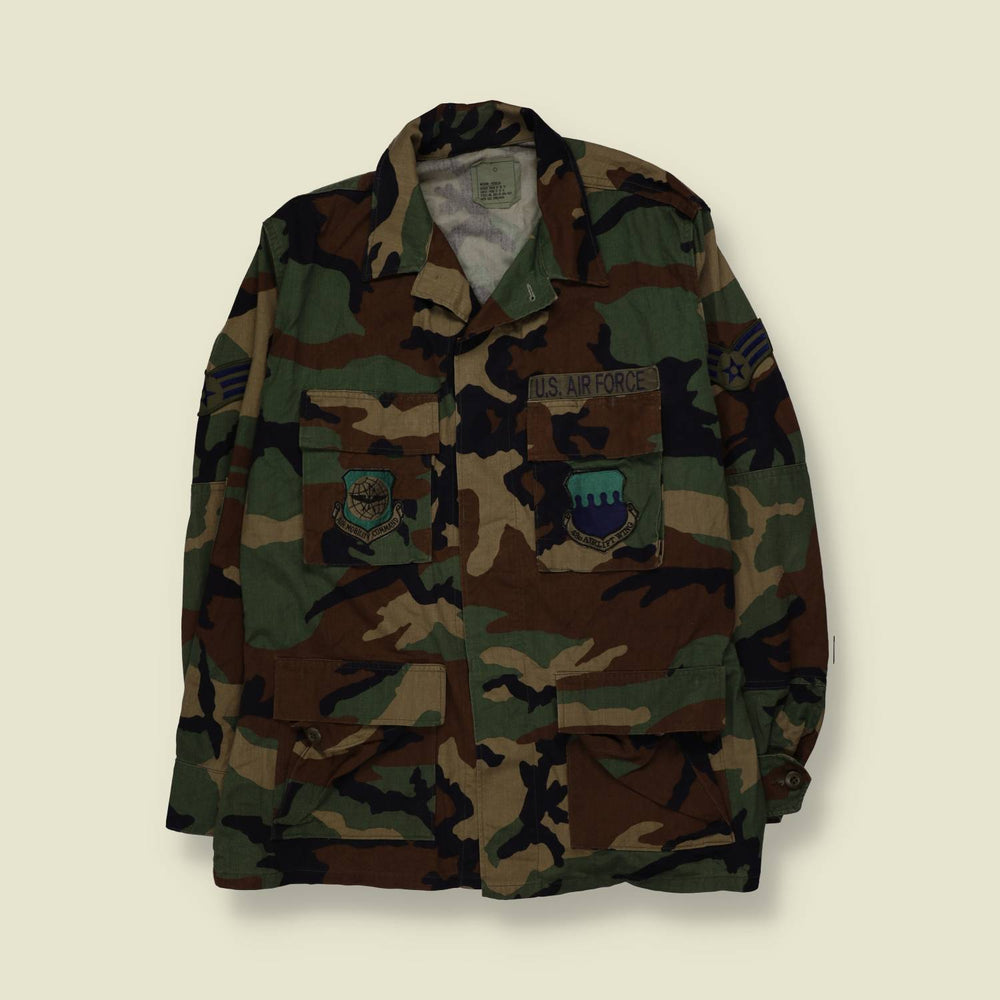 1980s–1990s | U.S. Air Force | Woodland Camouflage BDU Combat Shirt - M