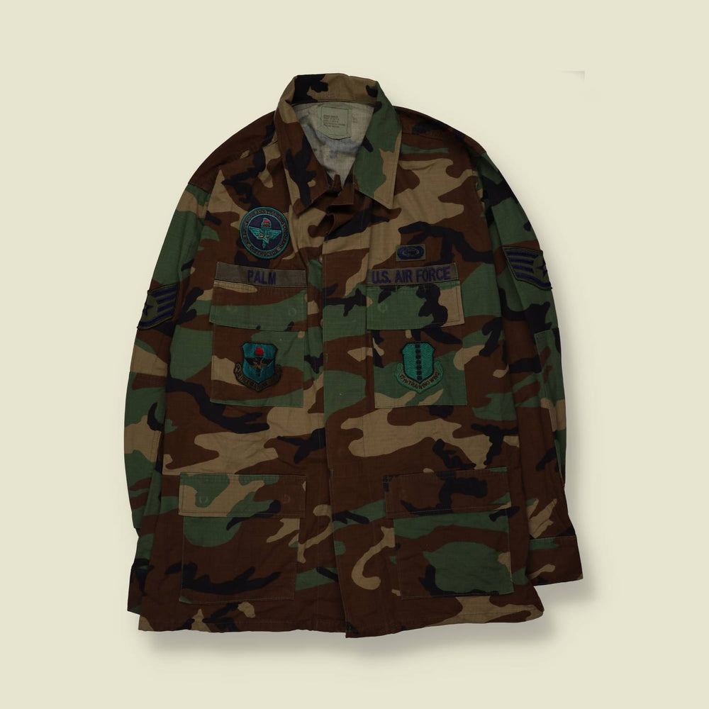 1980s–1990s | U.S. Air Force | Woodland Camouflage BDU Combat Shirt - M