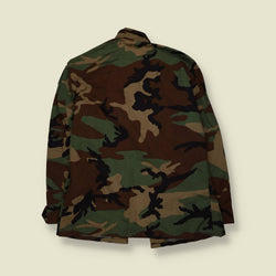 1980s–1990s | U.S. Army | Woodland Camouflage BDU Combat Shirt - S
