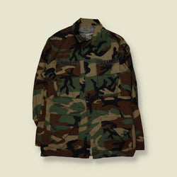 1980s–1990s | U.S. Army | Woodland Camouflage BDU Combat Shirt - M