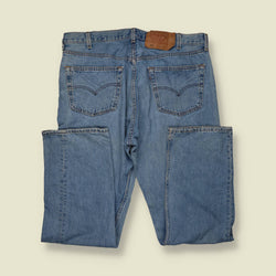 1980s–1990s | Levi’s 501 | Made In USA Jeans | Mid Blue - w40