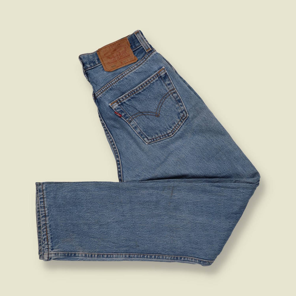 1980s–1990s | Levi’s 501 | Made In USA Jeans | Mid Blue - w28