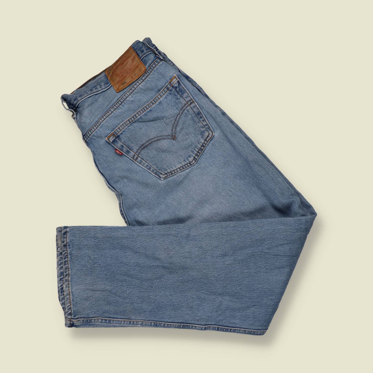 1980s–1990s | Levi’s 501 | Made In USA Jeans | Mid Blue - w38