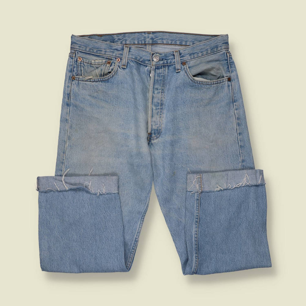 1980s–1990s | Levi’s 501 Jeans | Light Blue - w34