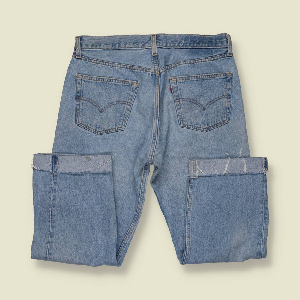 1980s–1990s | Levi’s 501 Jeans | Light Blue - w34