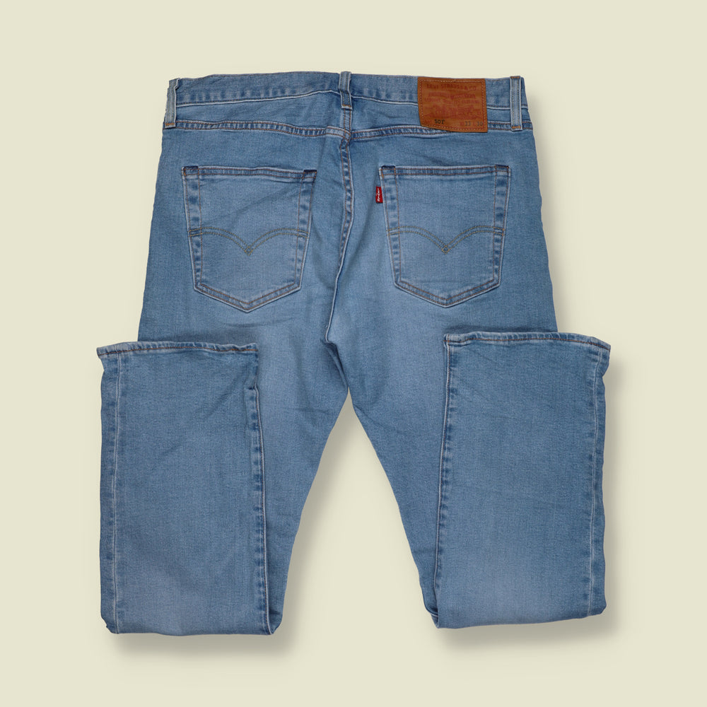 2000s | Levi's 501 Denim Jeans | Light Blue - W35