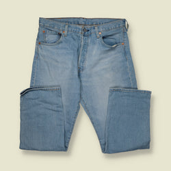 2000s | Levi's 501 Denim Jeans | Light Blue - W34