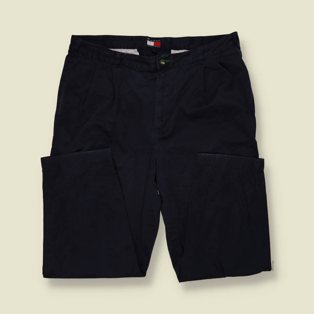 1990s | Tommy Hilfiger | Navy Pleated Cotton Trousers - w40