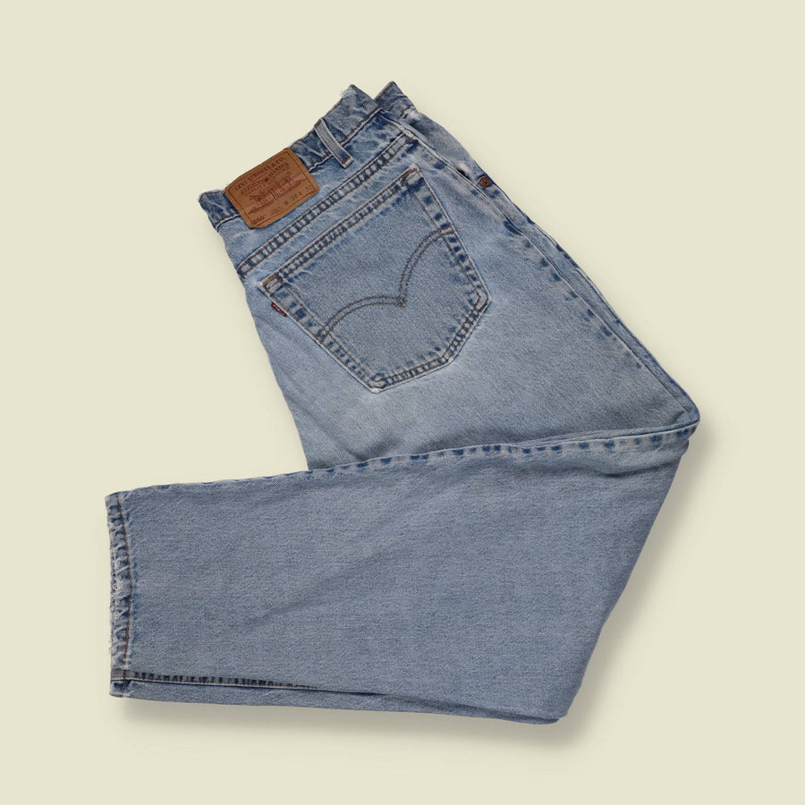 1980s | Levi’s | Made In USA 560 Jeans | Light Blue - w36