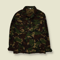 1990s | British Military | Thin DPM Jungle Camo Jacket | Green & Brown - S