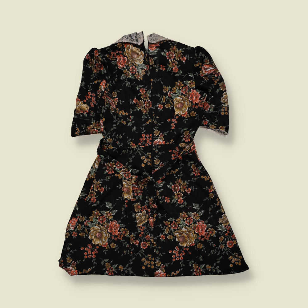 1970s | Floral Lace Collar Dress | Black - 4