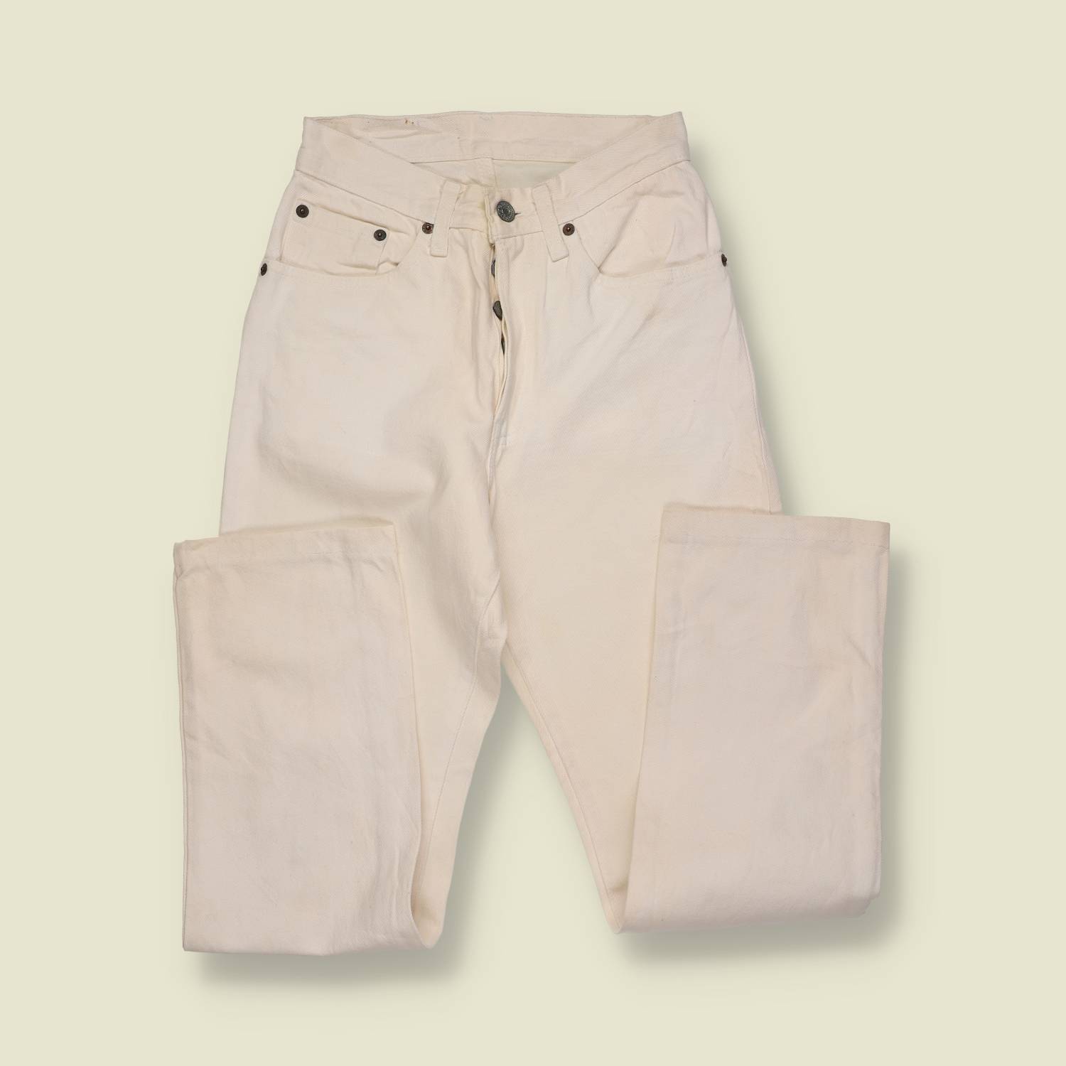 1980s–1990s | Levi’s 501 | Made in USA | Original Denim Jeans | Off White – w24