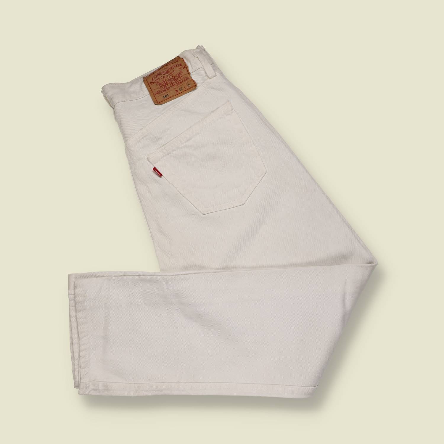 1980s–1990s | Levi’s 501 | Made in USA | Original Denim Jeans | Clean White – w30