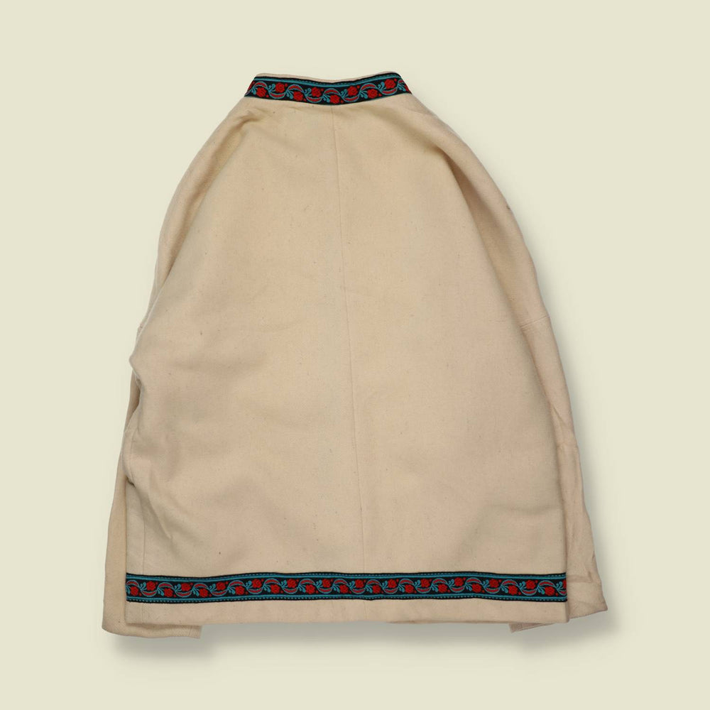 1970s | Embroidered Trim Coat | Cream - 18