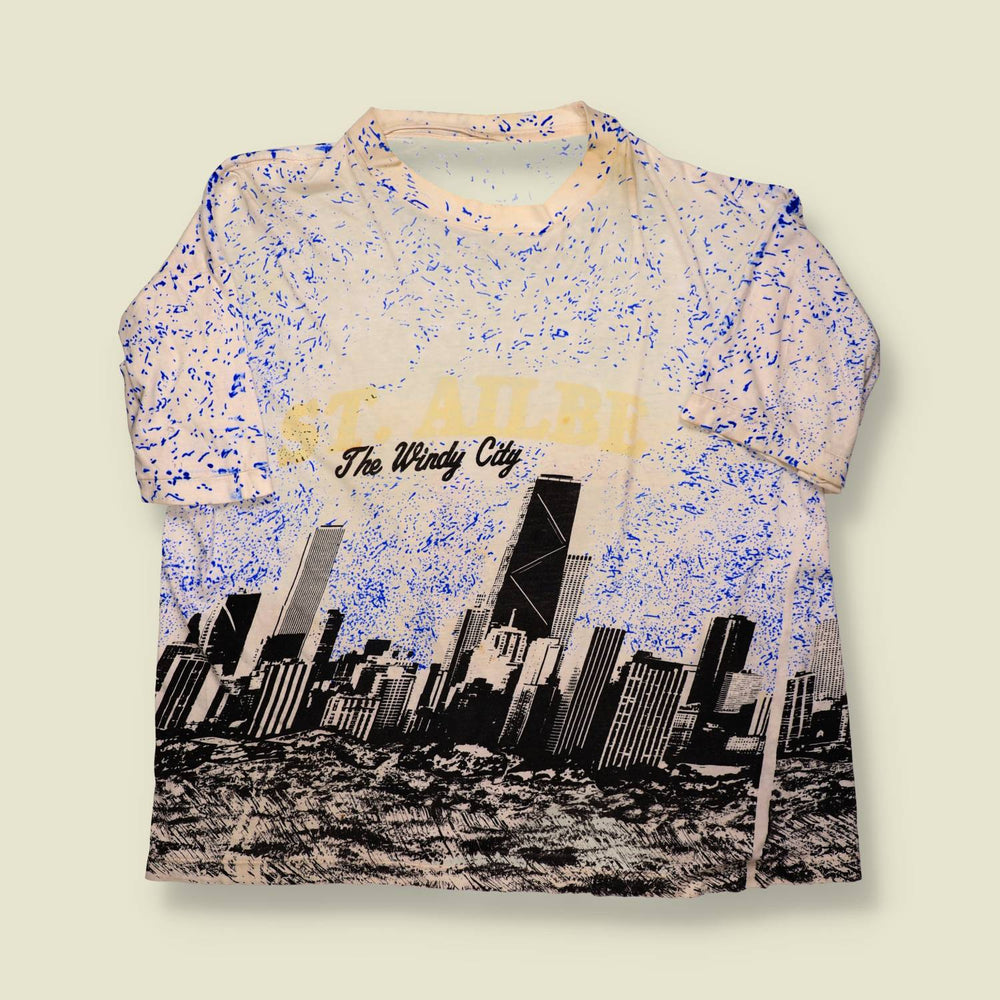 1980s | St Ailbe | Chicago “Windy City” All-Over Print T-Shirt – White/Blue - M