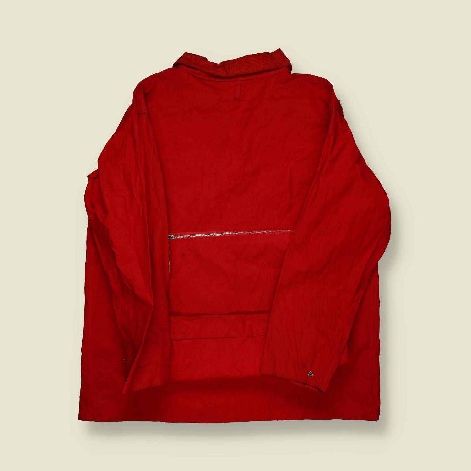 1960s–1970s | Unbranded | Red Field / Shooting Jacket – Leather Patches - L