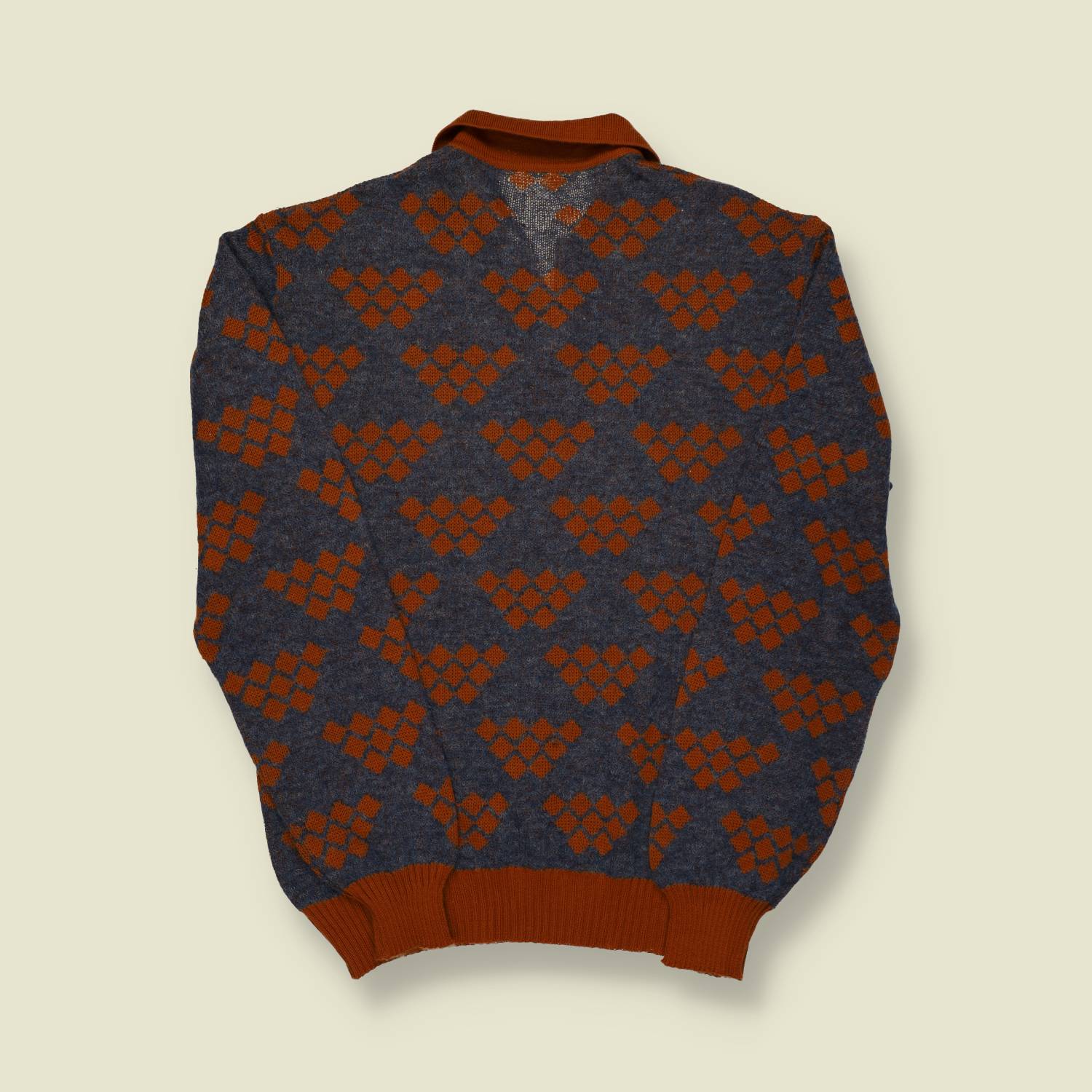 1970s U.S. Knit Polo Sweater – Geometric Rust & Navy Pattern - S/M