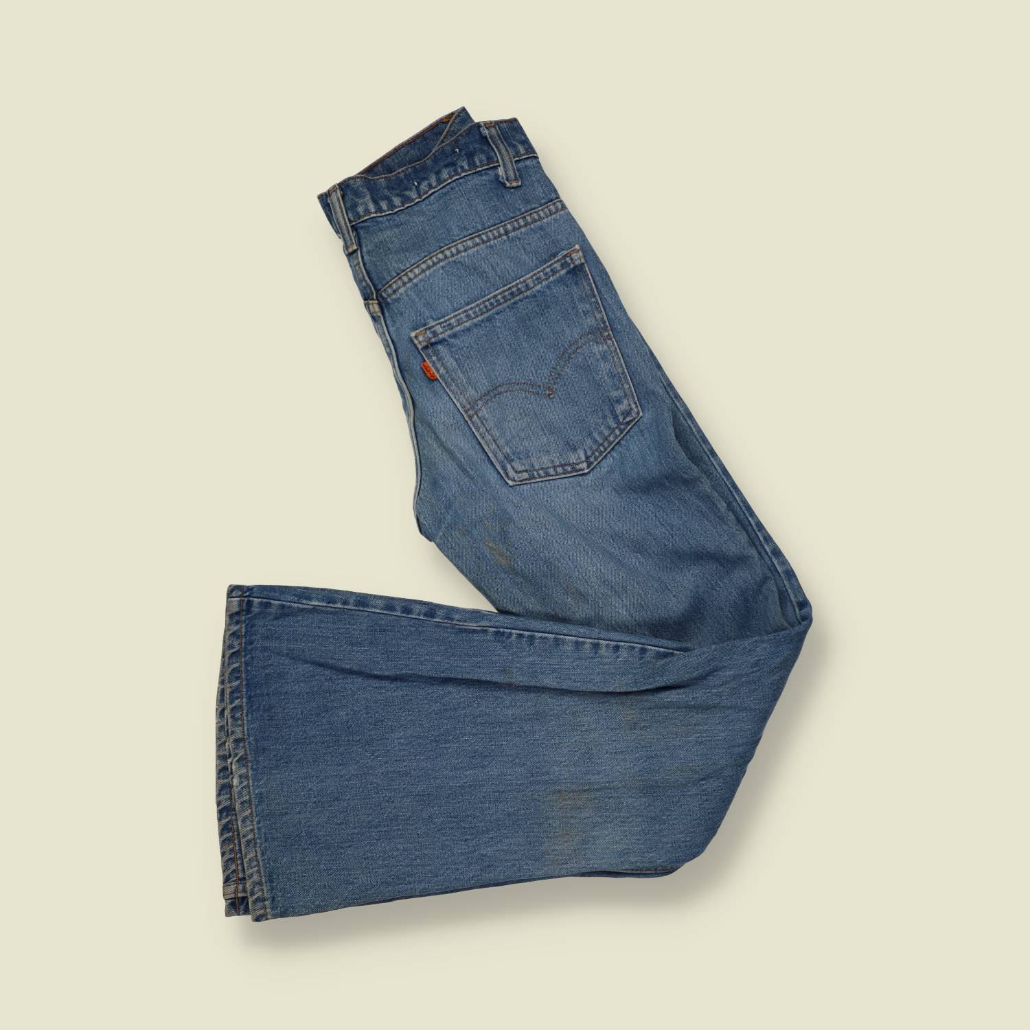 1970s | Levi’s | Orange Tab | Bell bottom flares | Talon zipper - w28