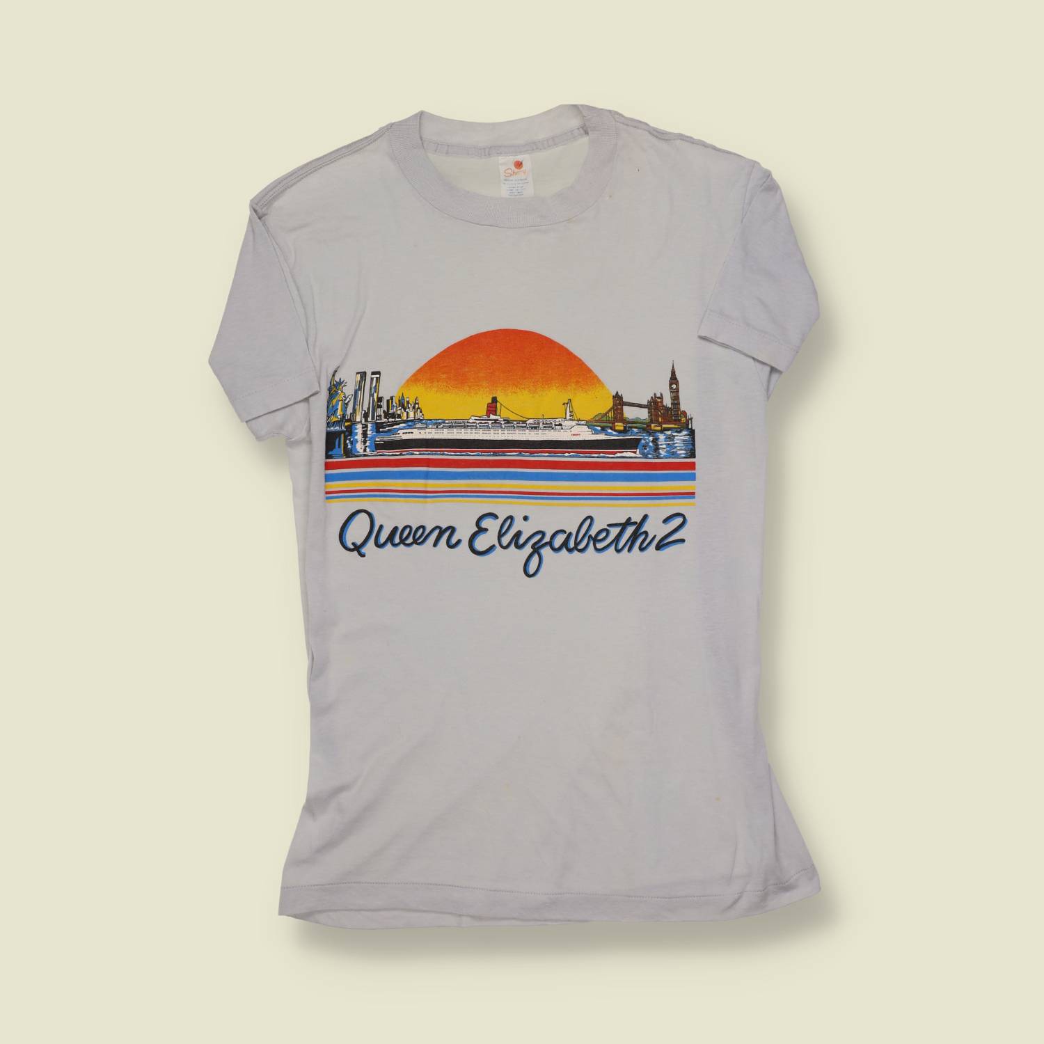 1970s/80s Queen Elizabeth 2 Cruise Ship T-Shirt - XS/S