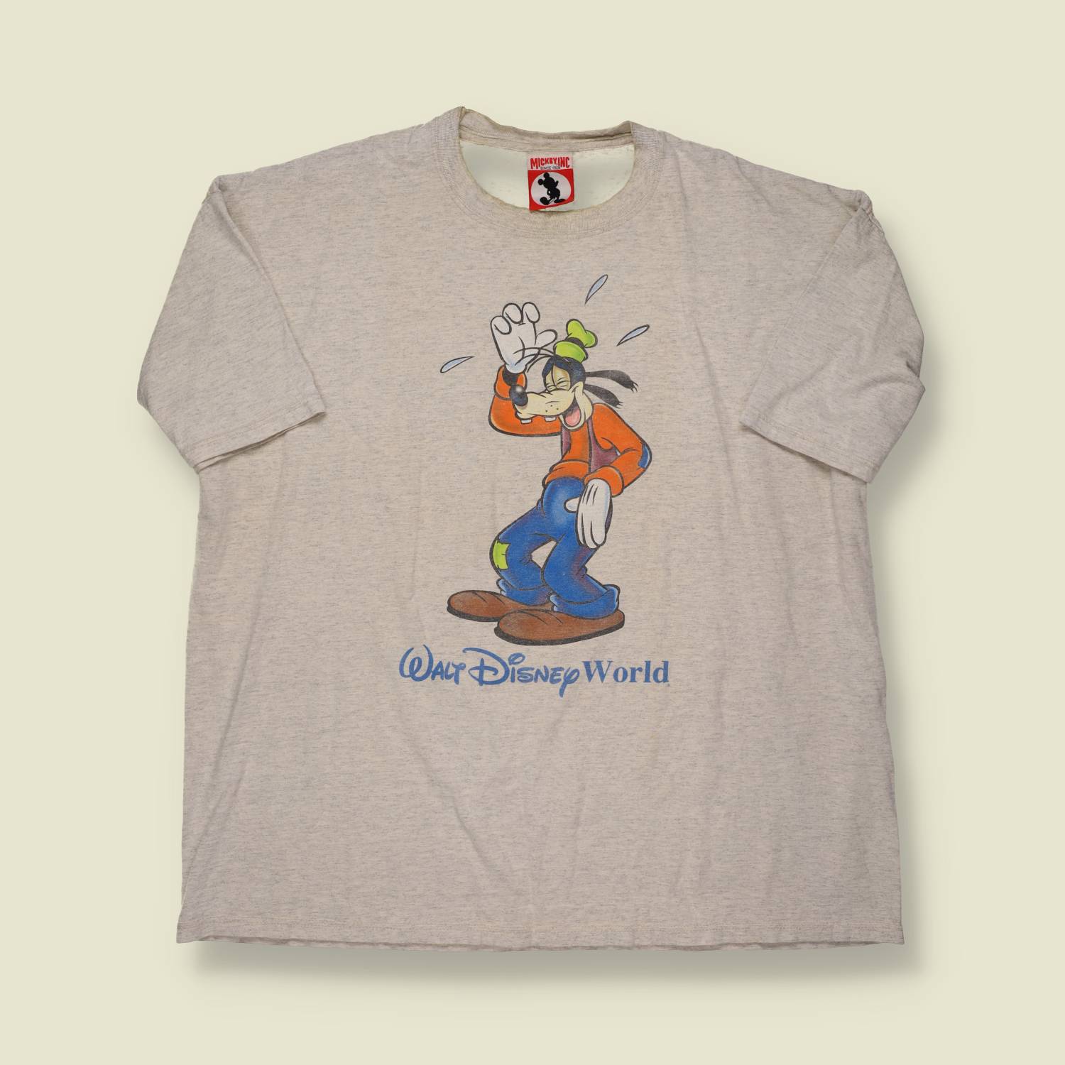 1990s Walt Disney World Goofy T-Shirt - L