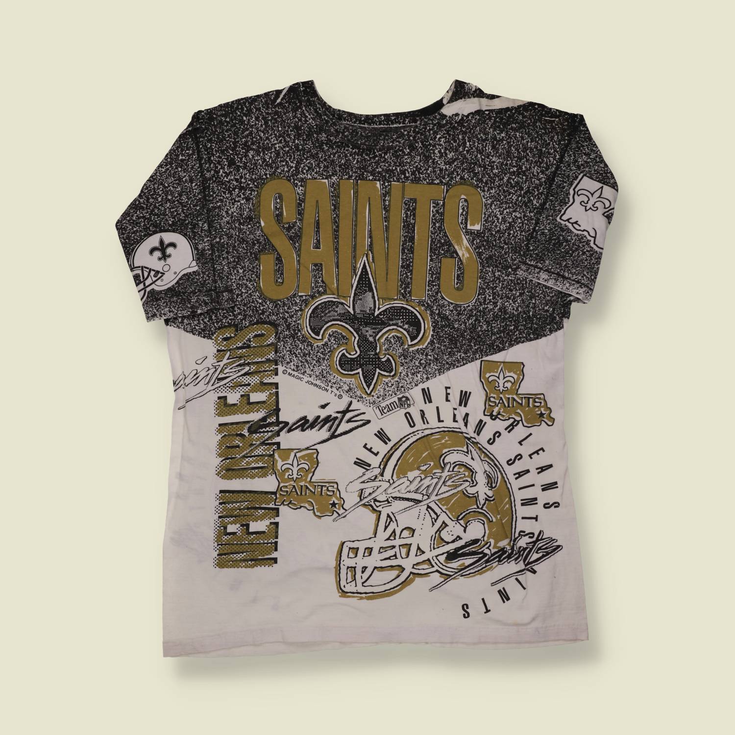 1990s | Team NFL | New Orleans Saints All-Over Print T-Shirt – Black & Gold - M