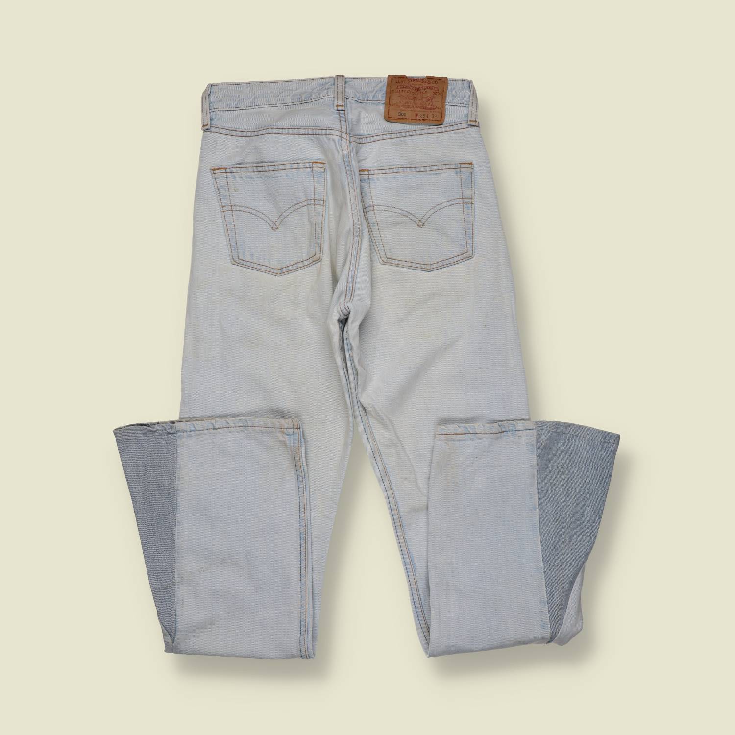 1980s–1990s | Levi’s | 501 Jeans – Made in USA (Light Wash, Altered Flare)-  w26